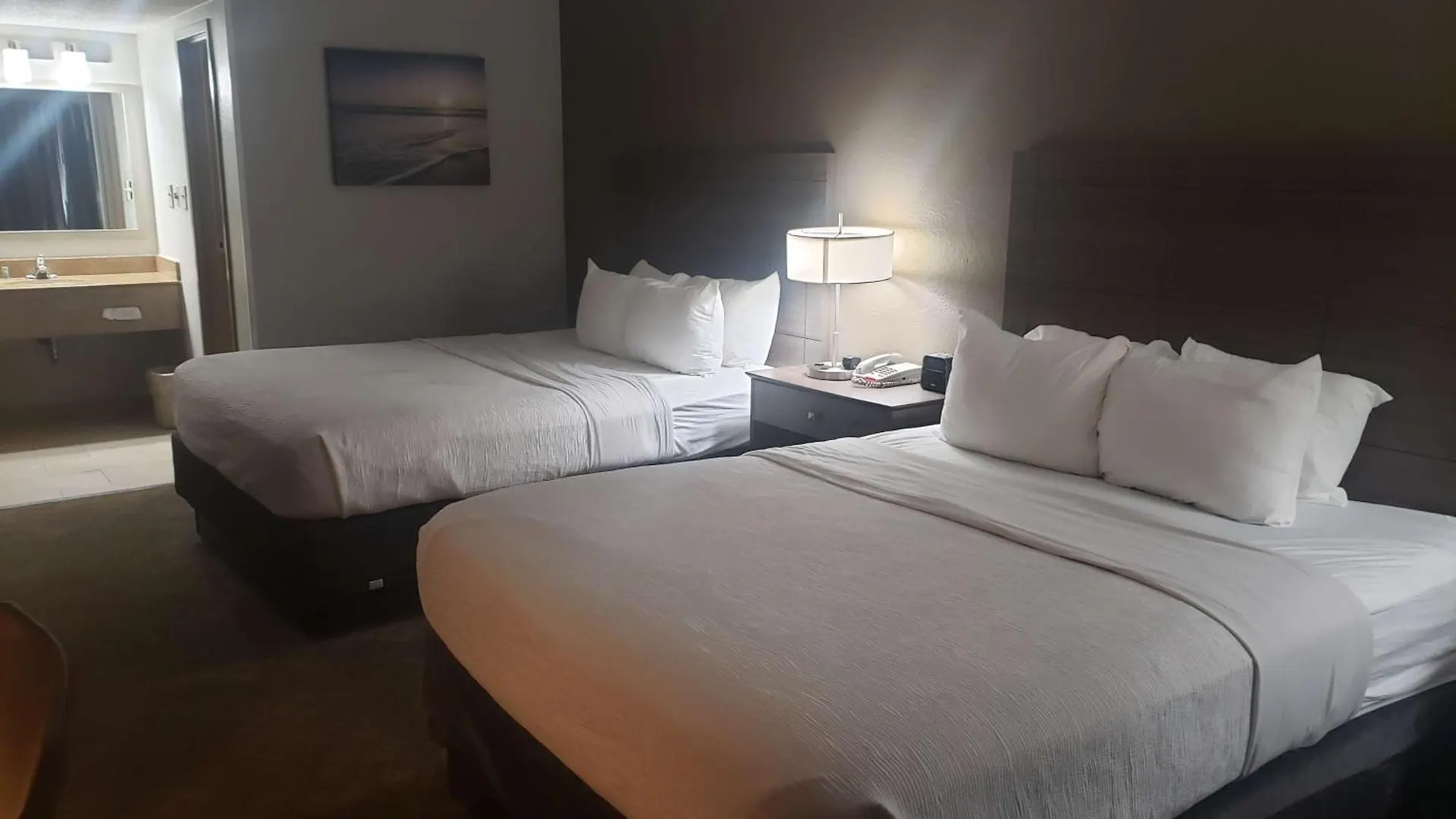 Best Western Center Inn location